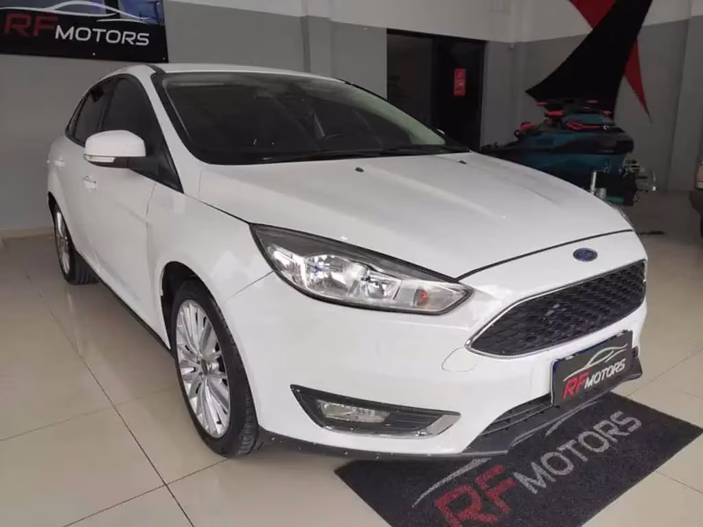 ford-focus-em-curitiba-pr-cd1f7a2e