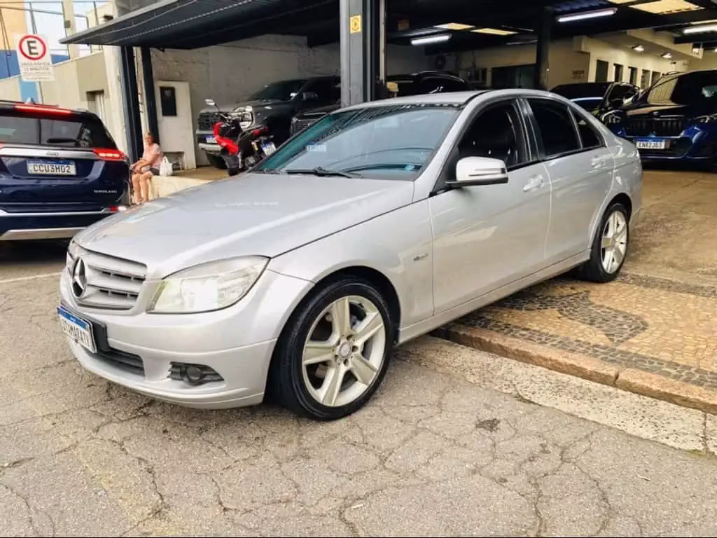 mercedes-benz-c-180-em-americana-sp-57a860ed