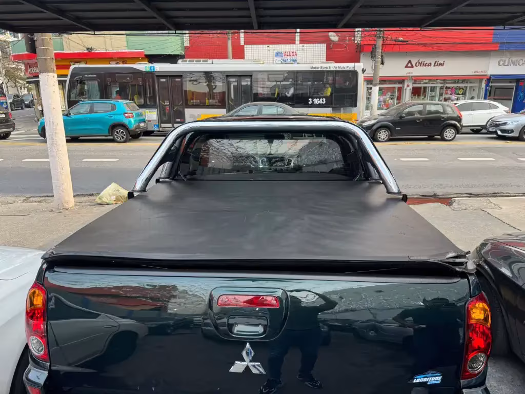mitsubishi-l200-em-sao-paulo-sp-fb4a7f705a3-04
