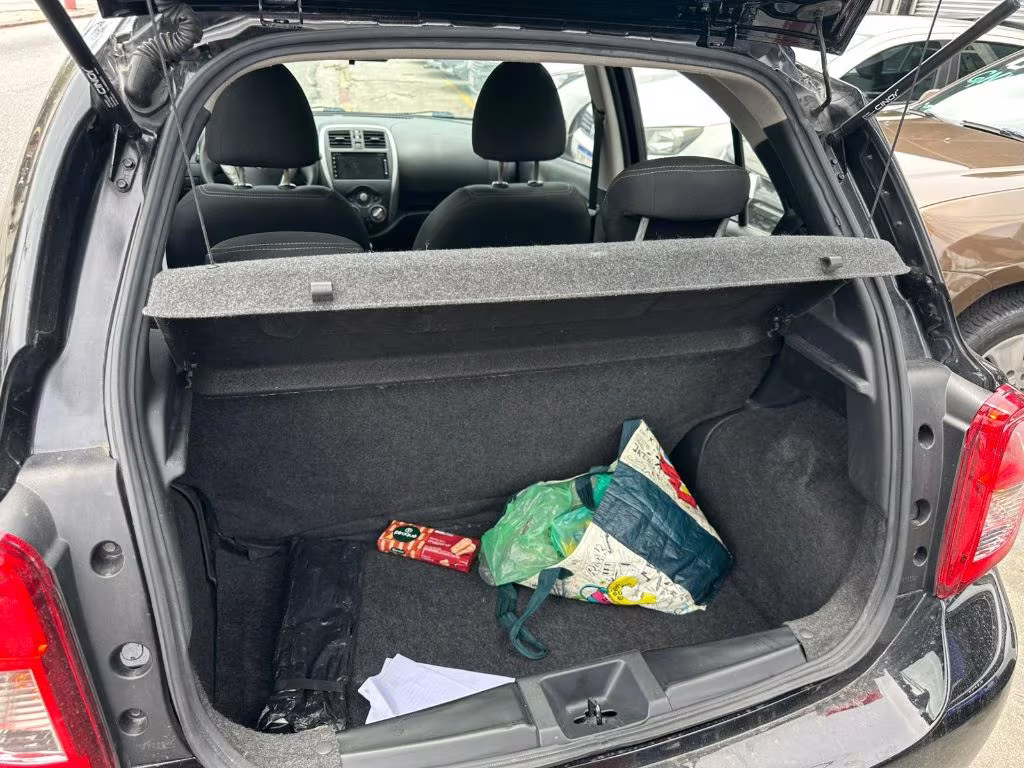 nissan-march-no-rio-de-janeiro-rj-fc6ef076436-01