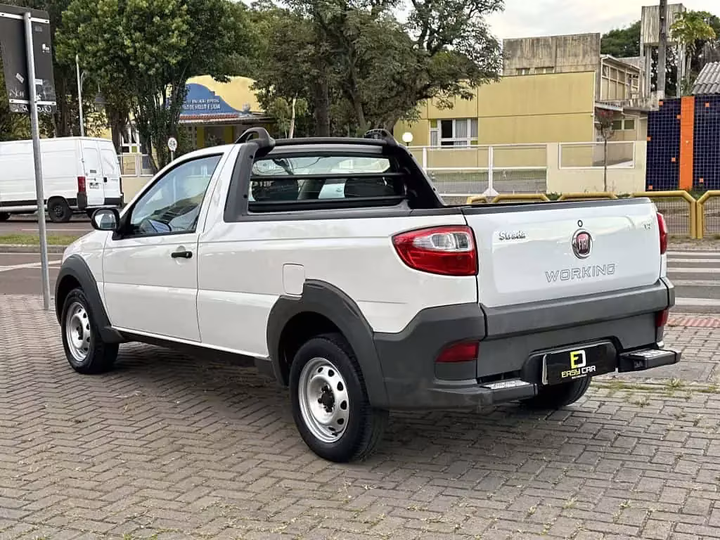 fiat-strada-em-curitiba-pr-e7c83cad