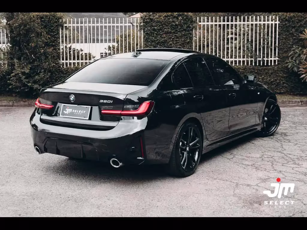 bmw-320ia-em-curitiba-pr-a99cc56f