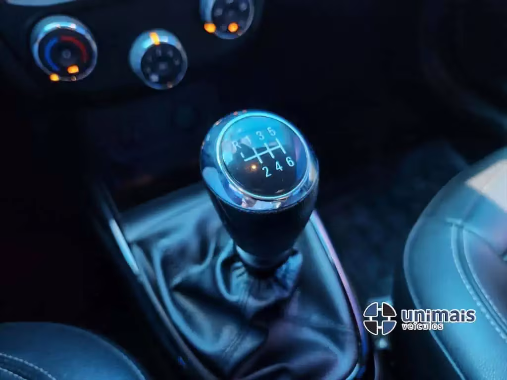 chevrolet-onix-em-campinas-sp-5418f64d