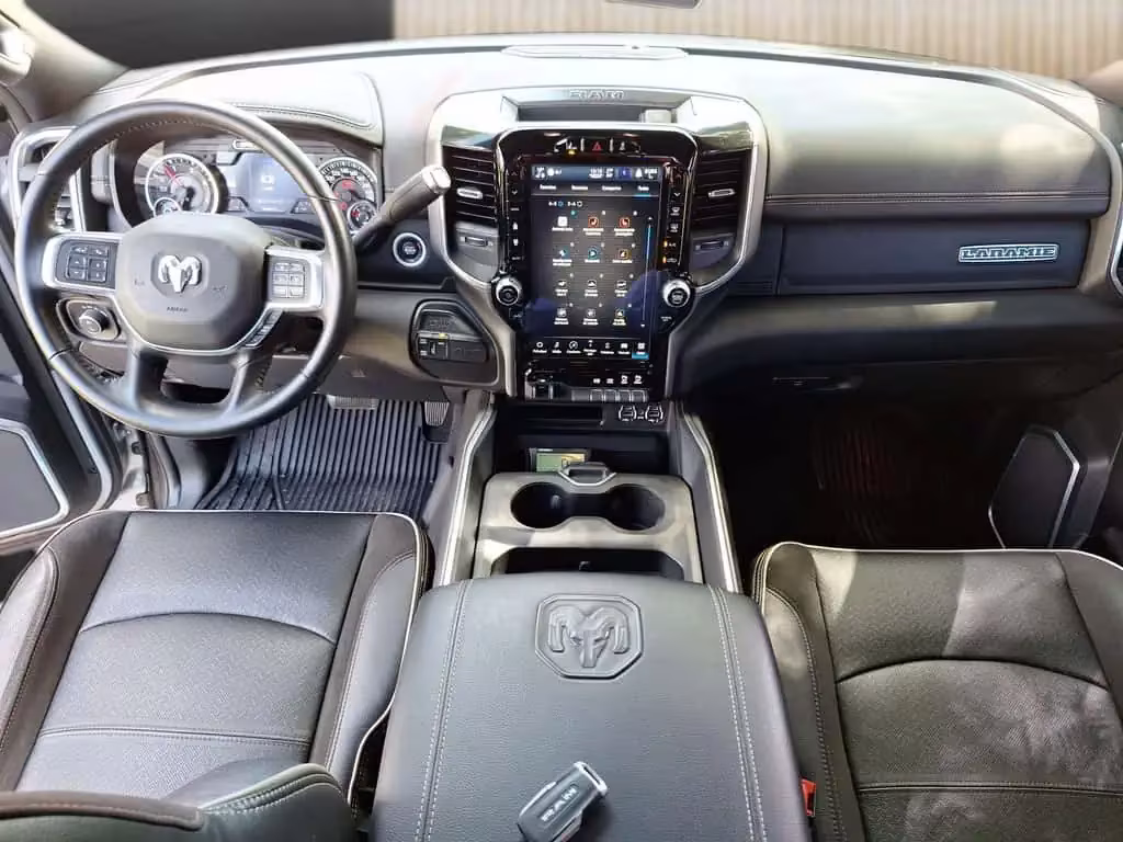 ram-3500-em-monte-alto-sp-b0dc8aa3