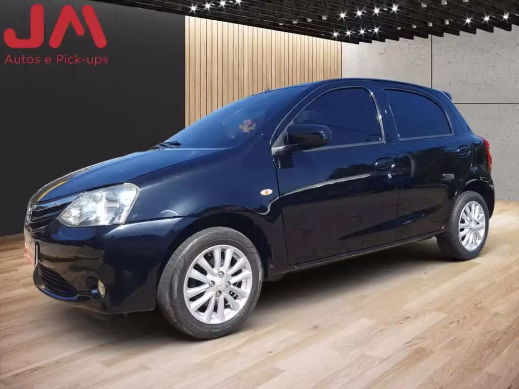 toyota-etios-em-monte-alto-sp-d6195334