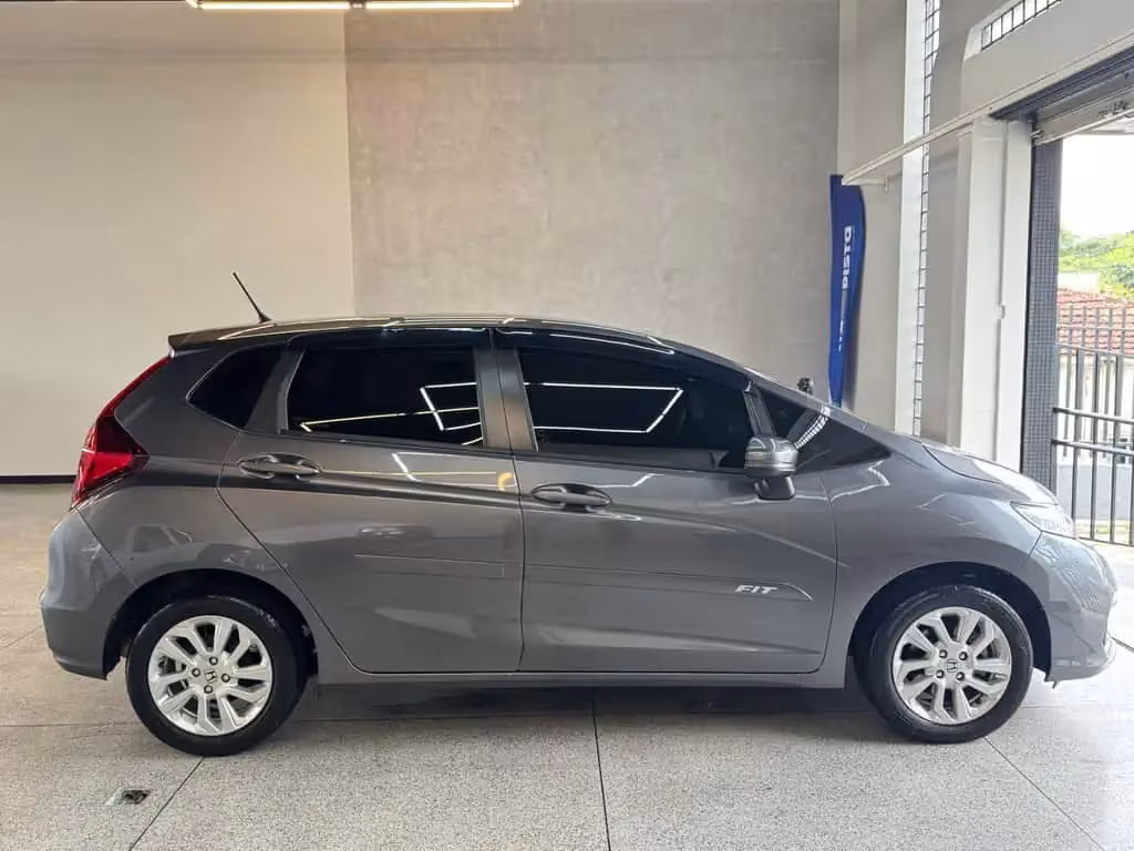 honda-fit-em-curitiba-pr-2f05041c