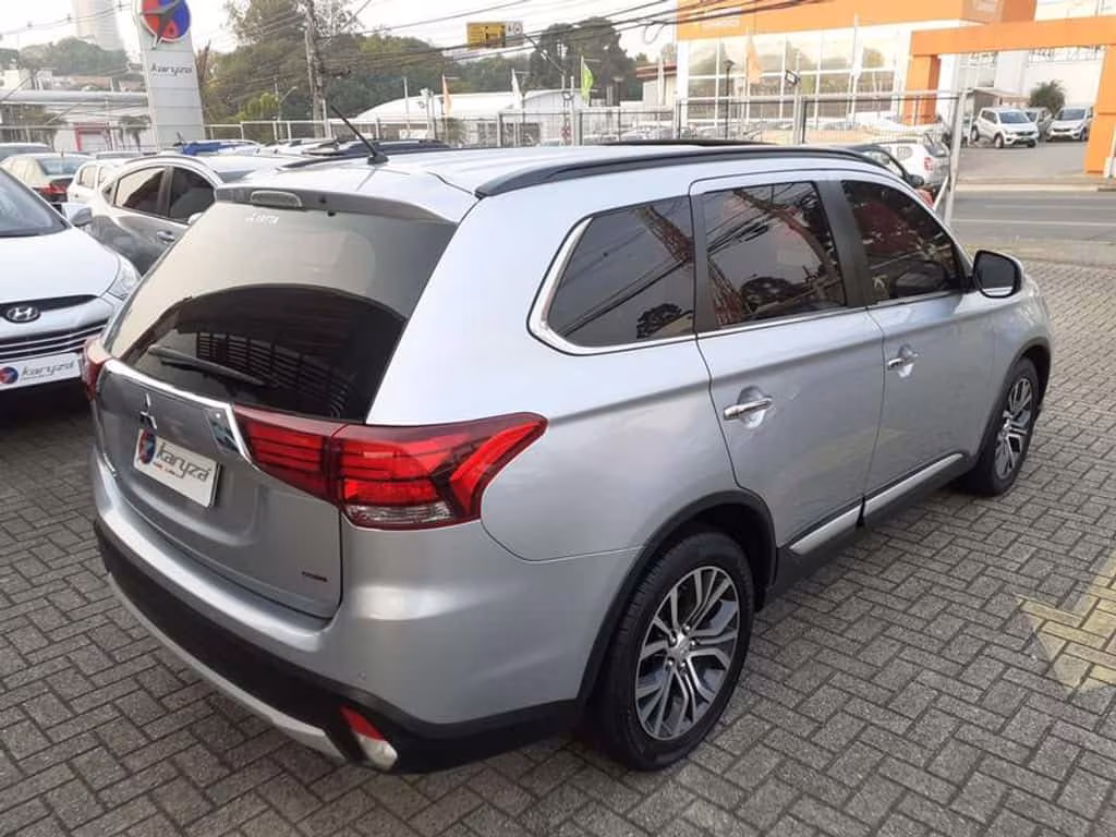 mitsubishi-outlander-em-curitiba-pr-3670697b