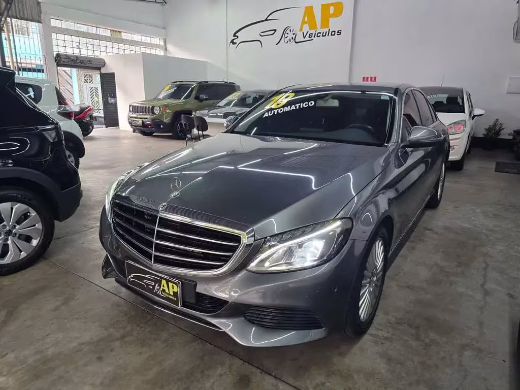 mercedes-benz-c-180-em-sao-paulo-sp-fd25ca887a8