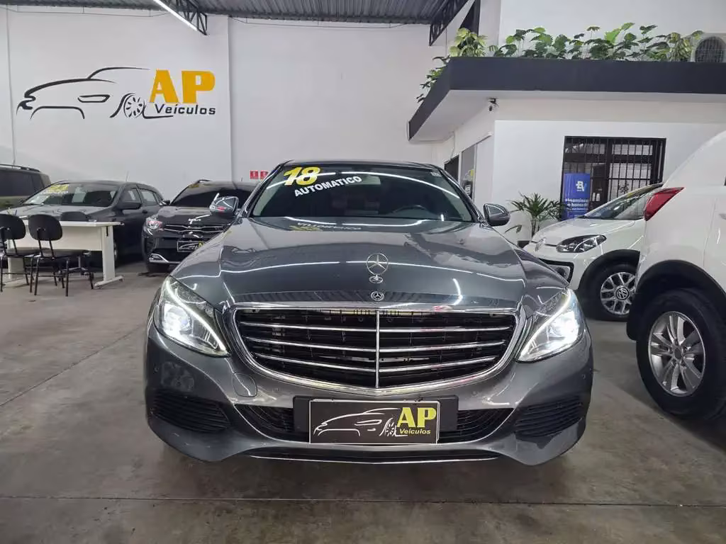 mercedes-benz-c-180-em-sao-paulo-sp-fd25ca92fd7