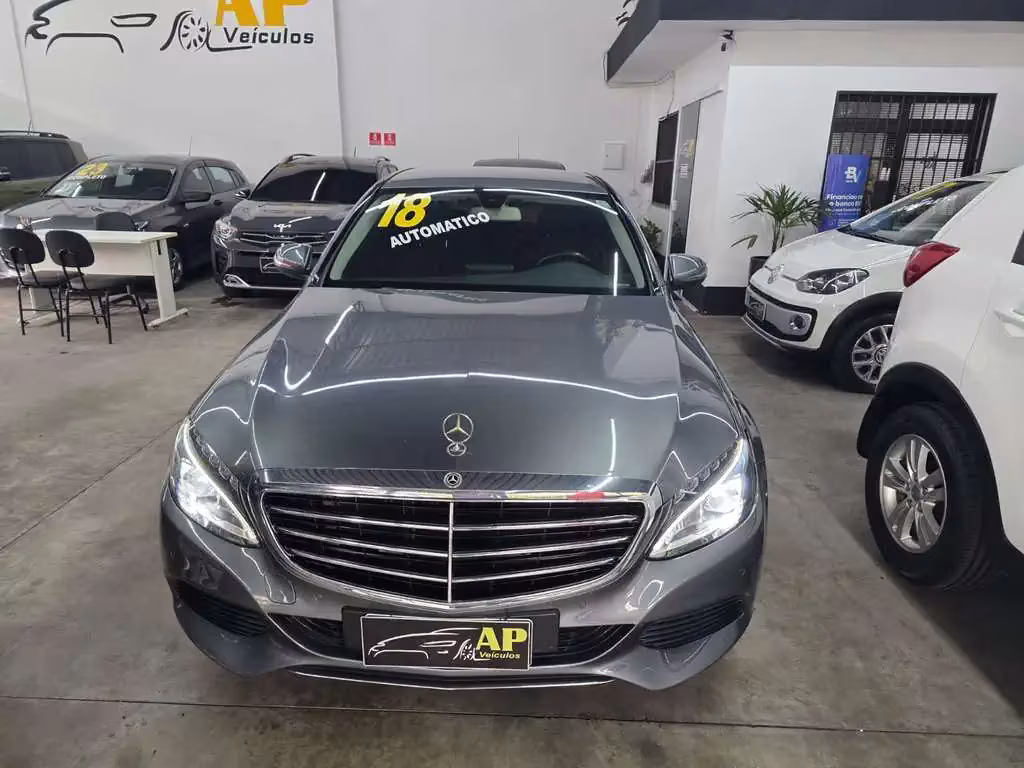 mercedes-benz-c-180-em-sao-paulo-sp-fd25ca95e1a