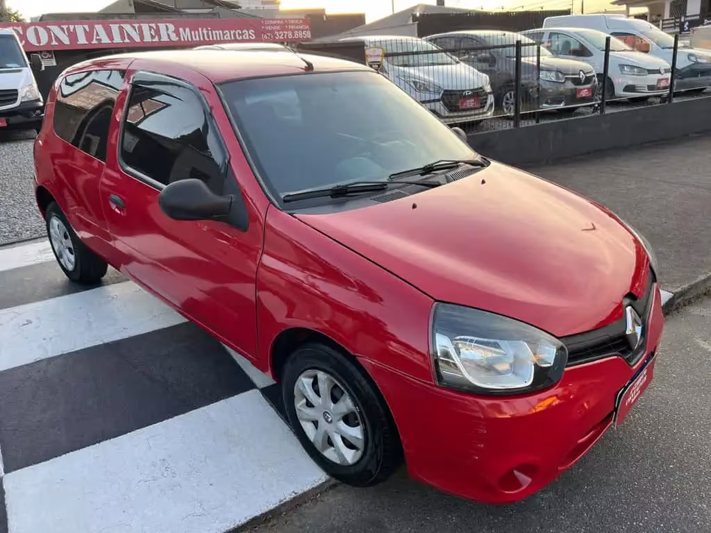 renault-clio-em-joinville-sc-1ebcd464