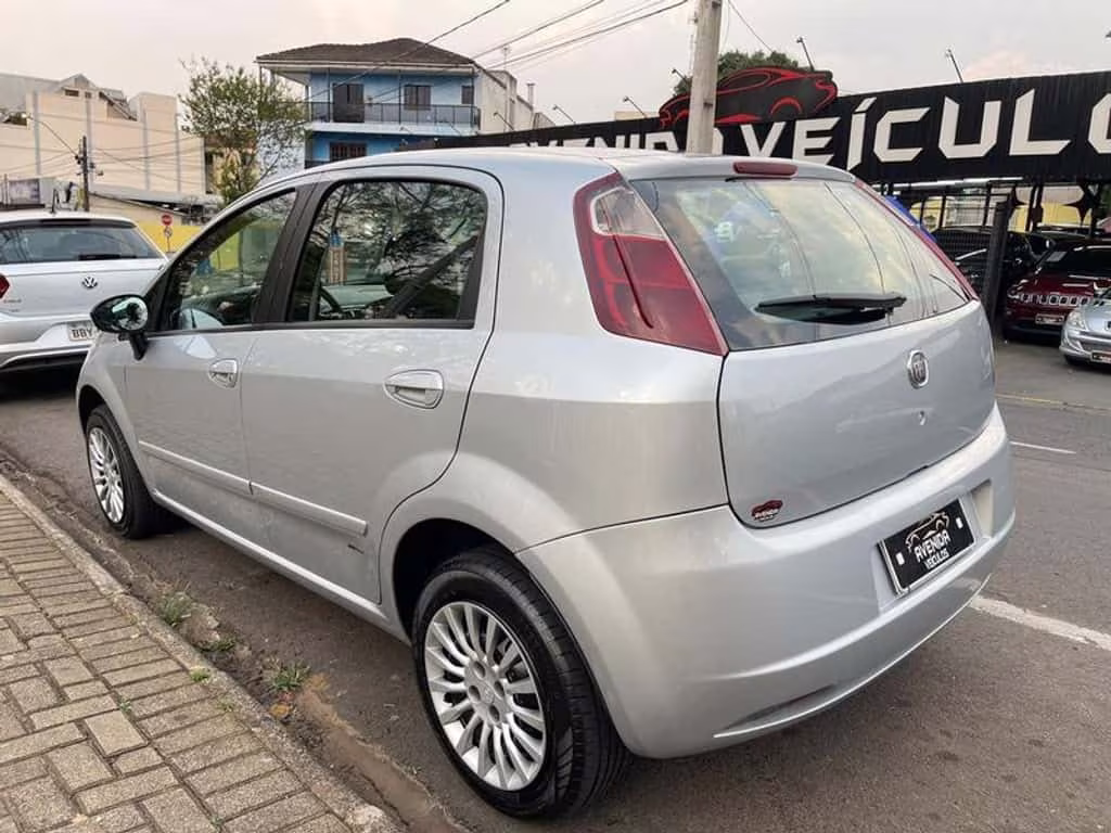 fiat-punto-em-telemaco-borba-pr-51527116