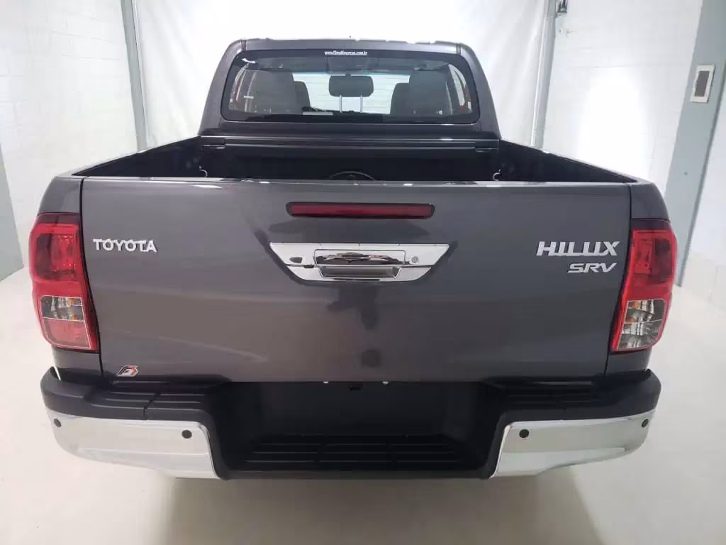 toyota-hilux-em-espirito-santo-do-pinhal-sp-fb97e040a2b