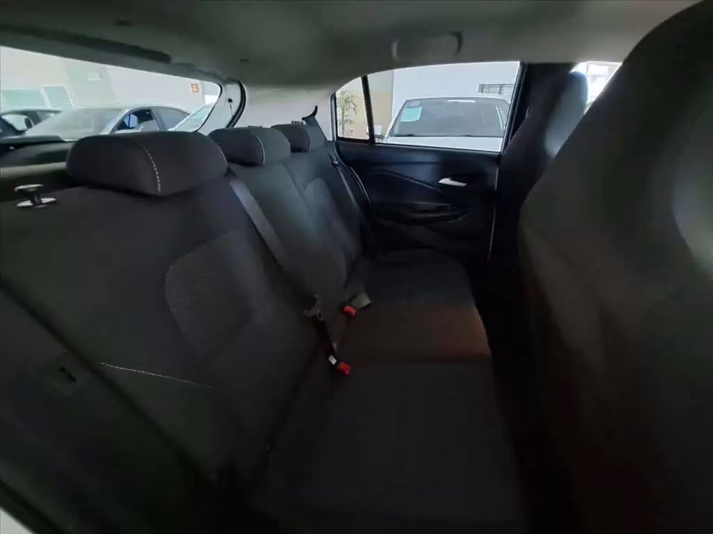 chevrolet-onix-em-ponta-grossa-pr-77866cbc