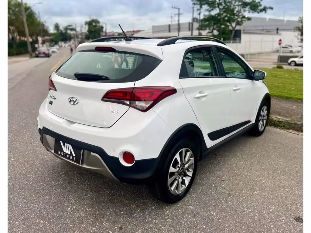 hyundai-hb20x-em-sao-jose-sc-215380b4