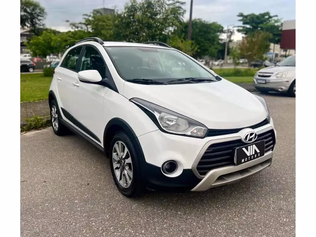 hyundai-hb20x-em-sao-jose-sc-e8524b74