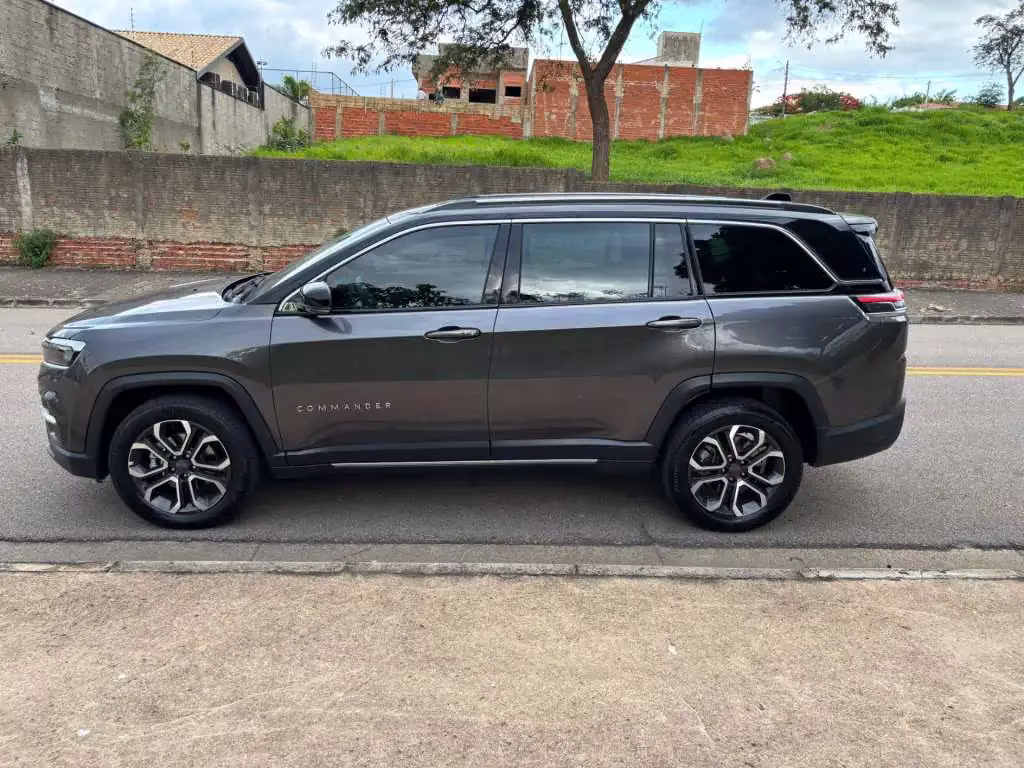 jeep-commander-em-salto-sp-fbf8d9e68de