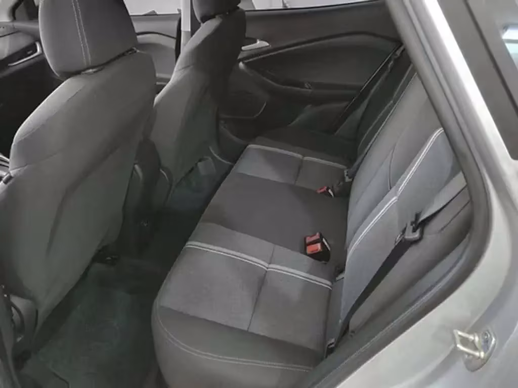 chevrolet-tracker-em-jacarei-sp-1444a027