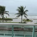 Sobrado de Condomínio Triplex Frente Mar - 3 dorms com sacada e churrasqueira!! Mobiliado!!
