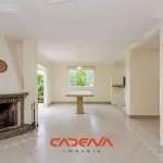 Sobrado Triplex com 3 quartos e 3 vagas para aluguel em São Lourenço
