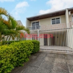 Casa de 3 quartos no Jardim das Américas, Curitiba-PR: 1 suite, sala, vaga de garagem e 134,10 m² de área. Alugue já!