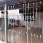 Sobrado com 3 dormitórios sendo 1 suíte á venda na Vila Ester