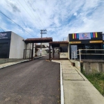 Sobrado em Condomínio na Vila Nova muito ensolarado de 3 pisos com 2 Dorm. e sótão.