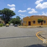 Casa de Alvenaria - R Presidente Rodrigo Otavio, 1031 - Hugo Lange - Curitiba - PR