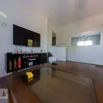 Sobrado à Venda - Vila Pereira Barreto - São Paulo/SP  Ótima oportunidade! Sobrado com 4 dormitórios, 125 m², à venda por R$ 550.000.