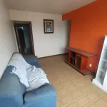 Apartamento 2 quartos, fica 400 metros do mercado super bom, 300 metros da Cesário de imóveis, 3 minutos da estação de trem