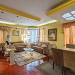 Casa com 3 quartos para alugar na Rua Benedito Luiz Rodrigues, 459, Nova Petrópolis, São Bernardo do Campo