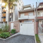 Sobrado para alugar no Água Verde, ótima localização, 5 quartos, 2 suítes, 4 vagas de garagem