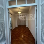 Apartamento 02 Quartos à Venda em Laranjeiras