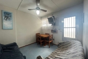 Kitnet com 1 dormitório à venda, 32 m² por R$ 235.000,00 - Vila Guilhermina - Praia Grande/SP
