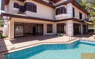 Casa de Condomínio com 5 Quartos e 8 banheiros 12 vagas  à Venda, 905 m² por R$ 6.000.000 Super Quadra