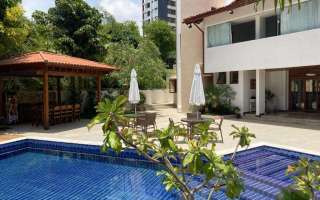 Casa para Venda em Salvador, Itaigara, 4 dormitórios, 2 suítes, 5 banheiros, 7 vagas