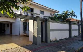 Belíssima Casa para alugar com 3 Suítes- Jardim Império do Sol