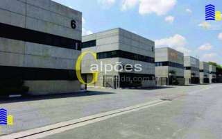 Galpão/Depósito/Armazém para aluguel possui 750 metros quadrados em Quitaúna - Osasco - SP