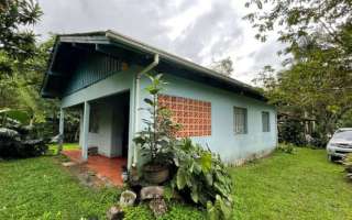 Casa com 2 quartos para alugar no Encano do Norte, Indaial  por R$ 1.300