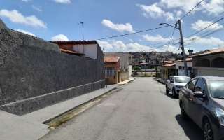 Casa no Angelim prox a Igreja Católica
