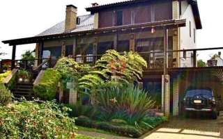 Sobrado com 4 dormitórios para alugar, 360 m² por R$ 12.000,00/mês - Barro Vermelho - Gravataí/RS