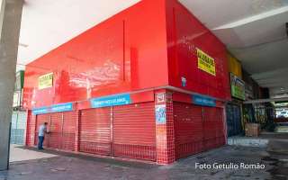 SCS Q 2 loja térreo, subsolo + mezanino, esquina.