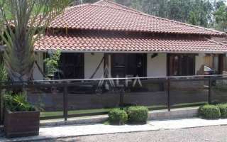 Linda casa com piscina, 3 dormitórios à venda, 177 m² por R$ 450.000