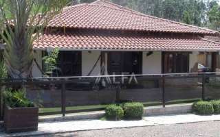 Linda casa com piscina, 3 dormitórios à venda, 177 m² por R$ 450.000