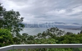 Casa Triplex com 2 dormitórios em condomínio fechado - São Sebastiao - Praia das Cigarras