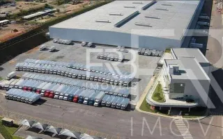 Galpão / Depósito / Armazém em Chacaras Reunidas Santa Terezinha - Contagem, MG