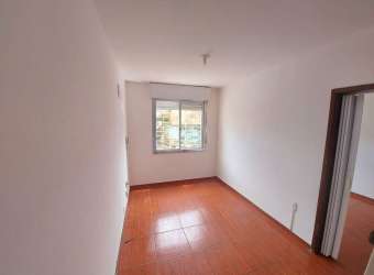 Apartamento com 1 dormitório para alugar, 35 m² por R$ 862,00/mês - Cristal - Po