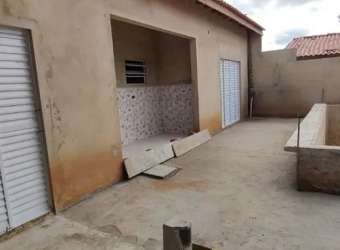 Casa de campo à venda Jundiaquara/ 273 m²/ Suíte/ Espaço gourmet/ Só 199 mil