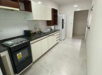 Apartamento à venda no centro de Ubatuba com 82 m²