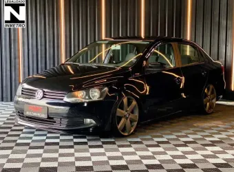 VOLKSWAGEN NOVO VOYAGE 1.6 CITY 2014